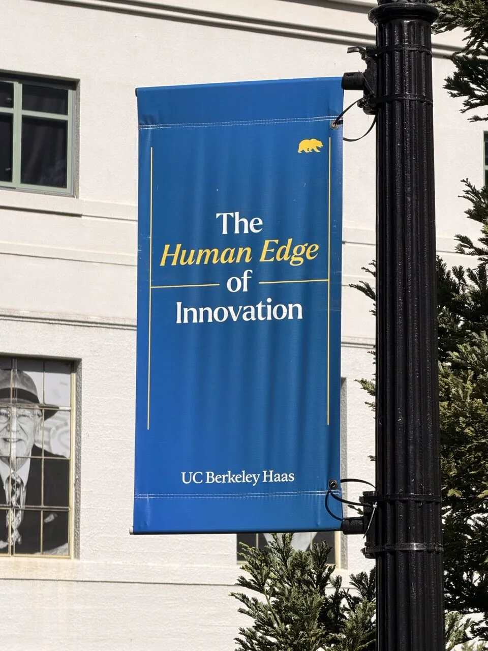 Faixa sobre inovação em Berkeley