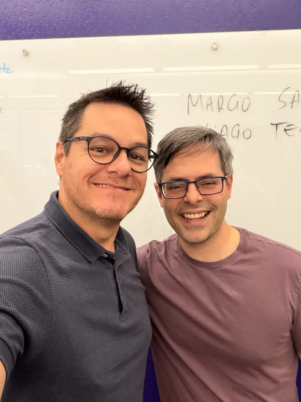 Alexandre Passarelli com participante durante a imersão no Vale do Silício