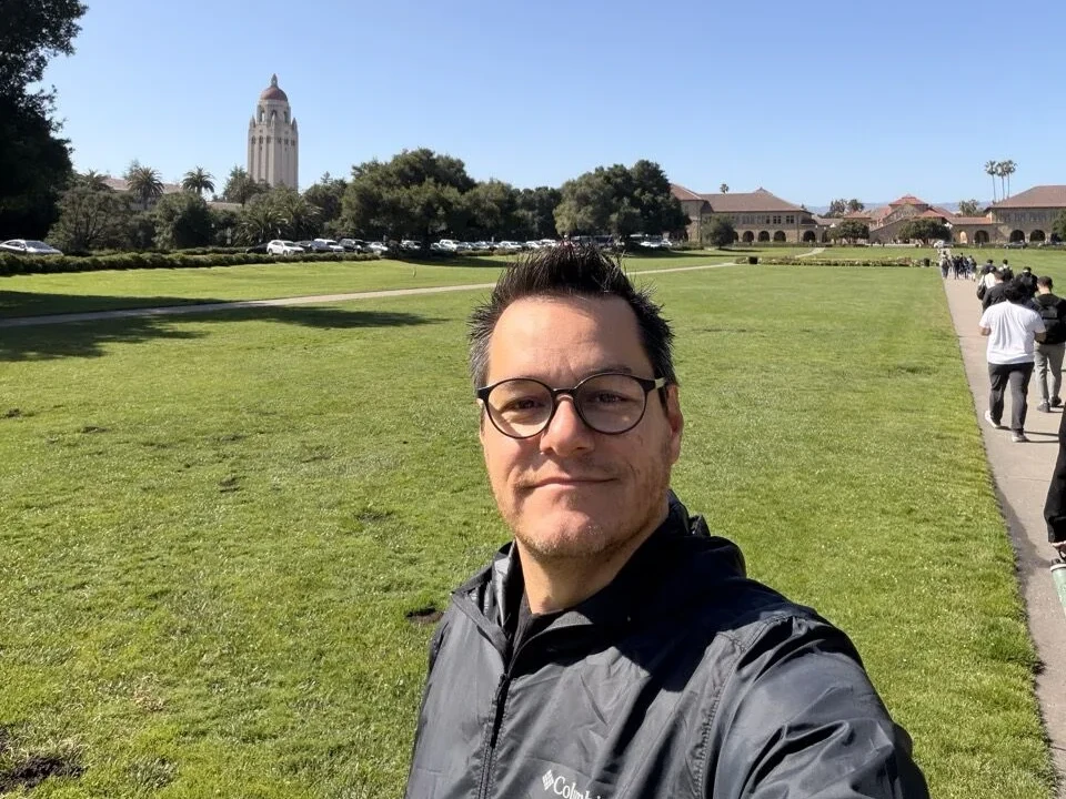 Alexandre Passarelli no campus de Stanford